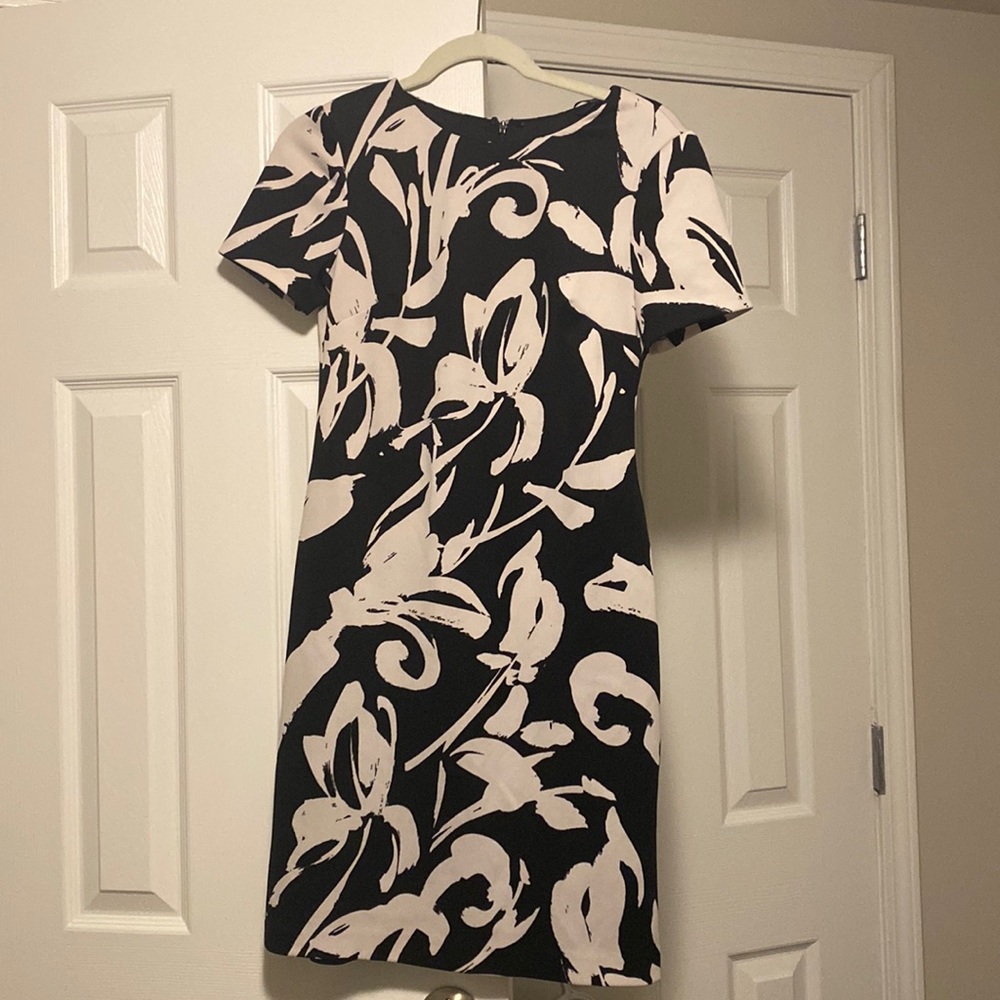Vince Camuto black and white dress